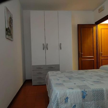 Casa Vittoria Toscolano-Maderno Lägenhet Exteriör bild